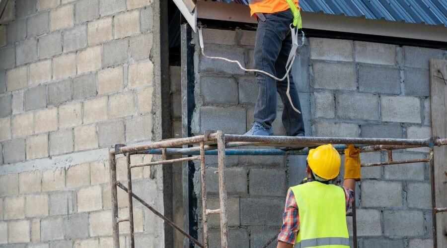 Expert Emergency Roof Repairs services in Fay, OK